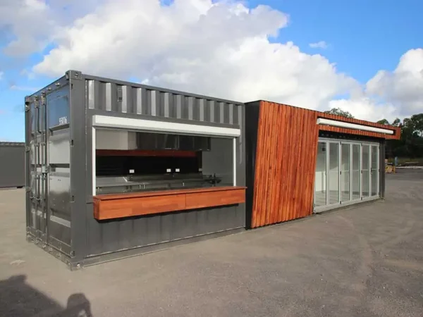 container cafe 16