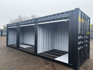 custom 30ft with rollups and partitions (1)