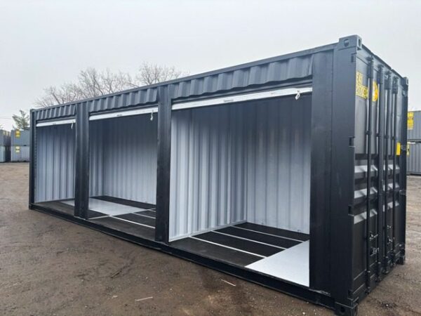 custom 30ft with rollups and partitions (1)